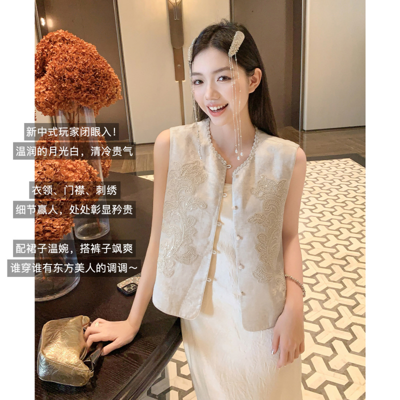 Meiyang【In Stock】Mirror Flower Chinese Style Vest Cool and Elegant Lady~ Rayon Linen Round Neck Embroidery Meiyang【In Stock】Mirror Flower Chinese Style Vest Cool and Elegant Lady~ Rayon Linen Round Neck Embroidery