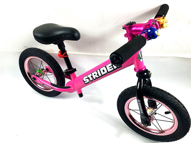 xe thăng bằng ander pro Angry Birds Xe đạp Xe đẩy Thanh trượt Cân bằng Xe Đèn hậu Xe Đèn đêm Cưỡi cảnh báo Đèn dễ thương Ếch - Smart Scooter xe thăng bằng kiwicool