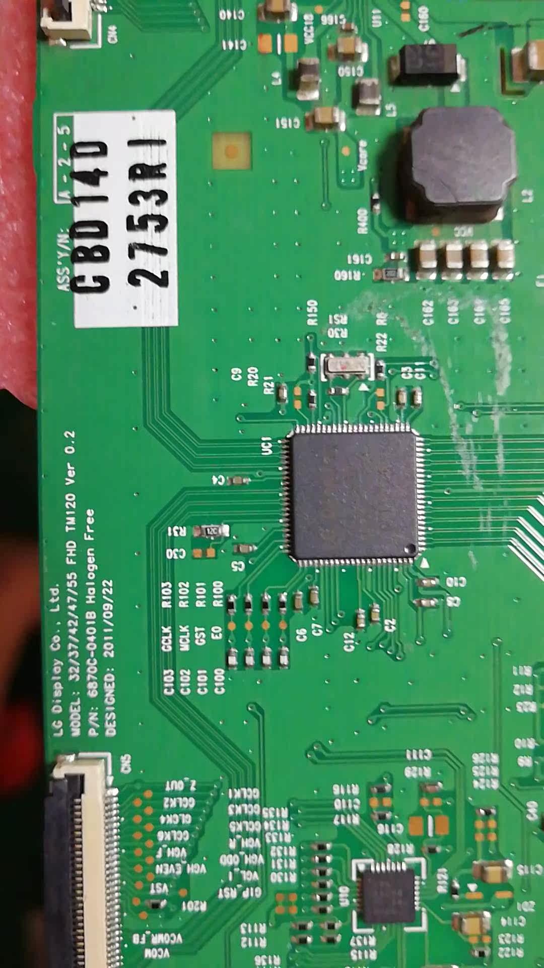 The original TV set professional dismantling 6870C-0401B logic board is assured to take