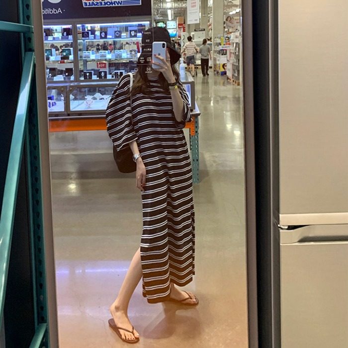 2022 Summer New South Korea Retro Port Taste Loose in thin stripes Long version T-shirt over knee fairy Ocean dress