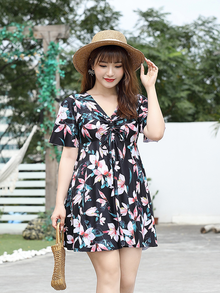 Large size swimsuit women's 300 pounds oversized swimsuit plus fat plus one-piece loose sexy fat MM200 hot spring long version