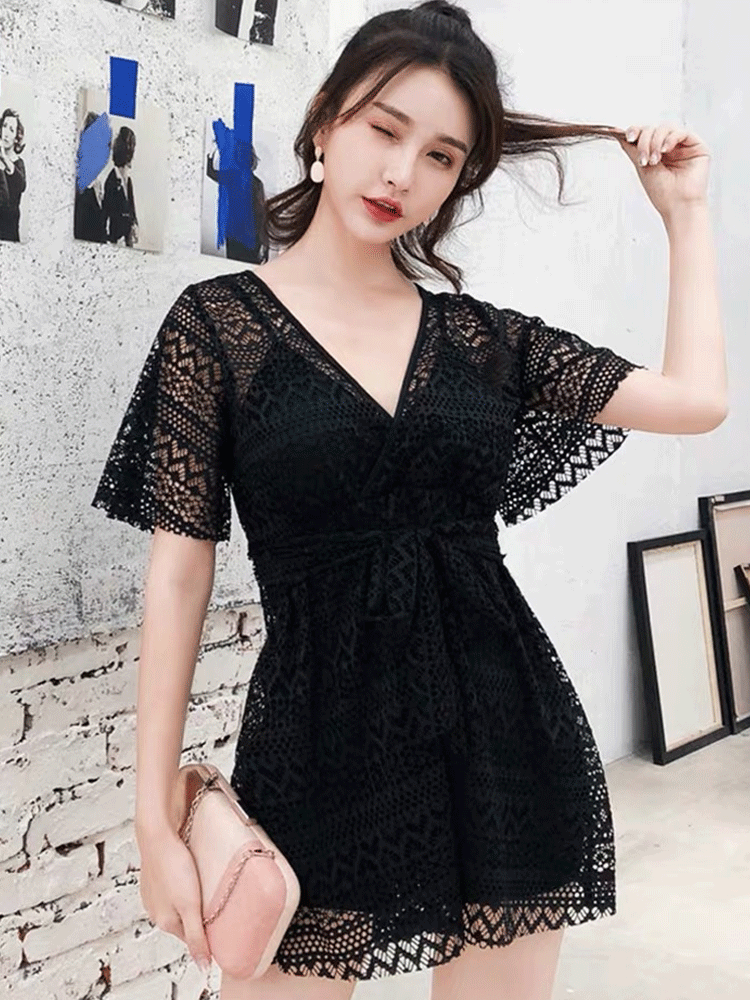 Seaside large size beach one-piece swimsuit women 200 pounds cover meat conservative thin sexy vacation Korea loose