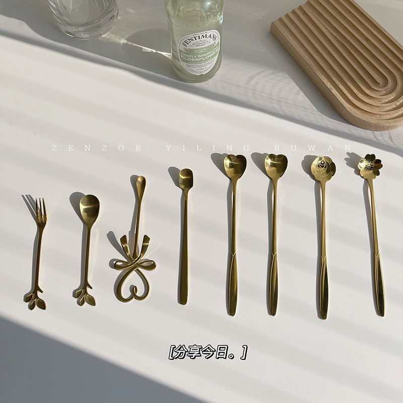 ZENZOE Flower Family Lovely in Wind Stainless Steel Spoon Household with long handle love ice cream spoon coffee stirring spoon