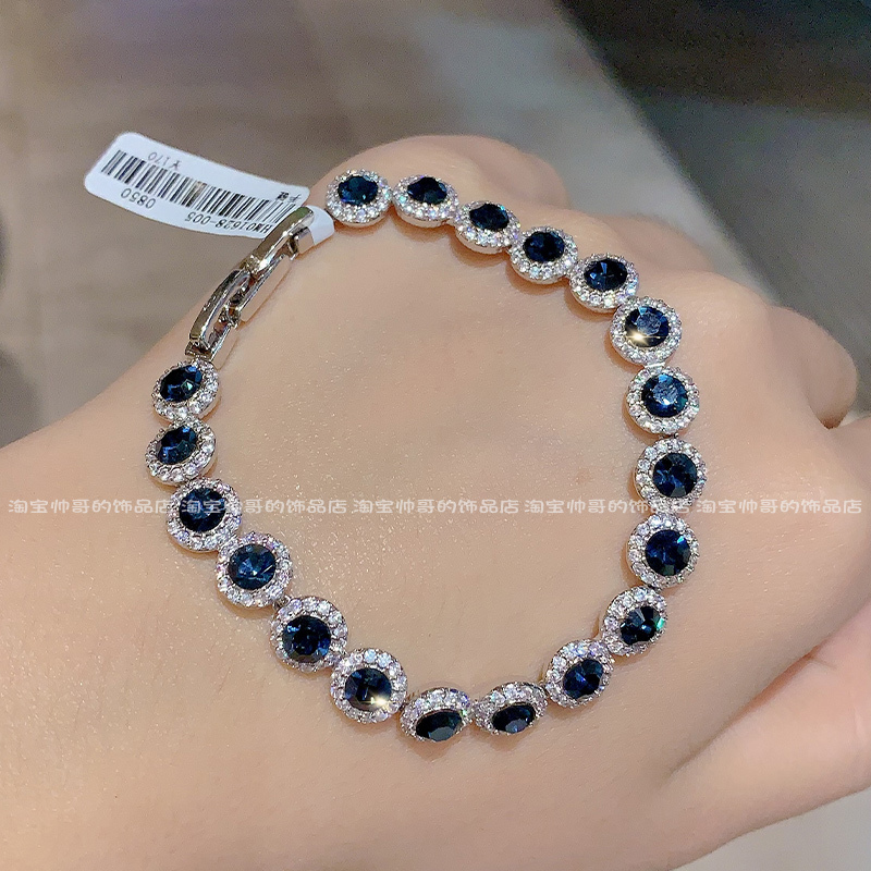 Fashionable and Versatile Hot-Selling Super Shiny Zircon Crystal Round Bracelet for Women, Simple Korean Style Elegant Hollow Diamond-Encrusted Bracelet Fashionable and Versatile Hot-Selling Super Shiny Zircon Crystal Round Bracelet for Women, Simple Korean Style Elegant Hollow Diamond-Encrusted Bracelet