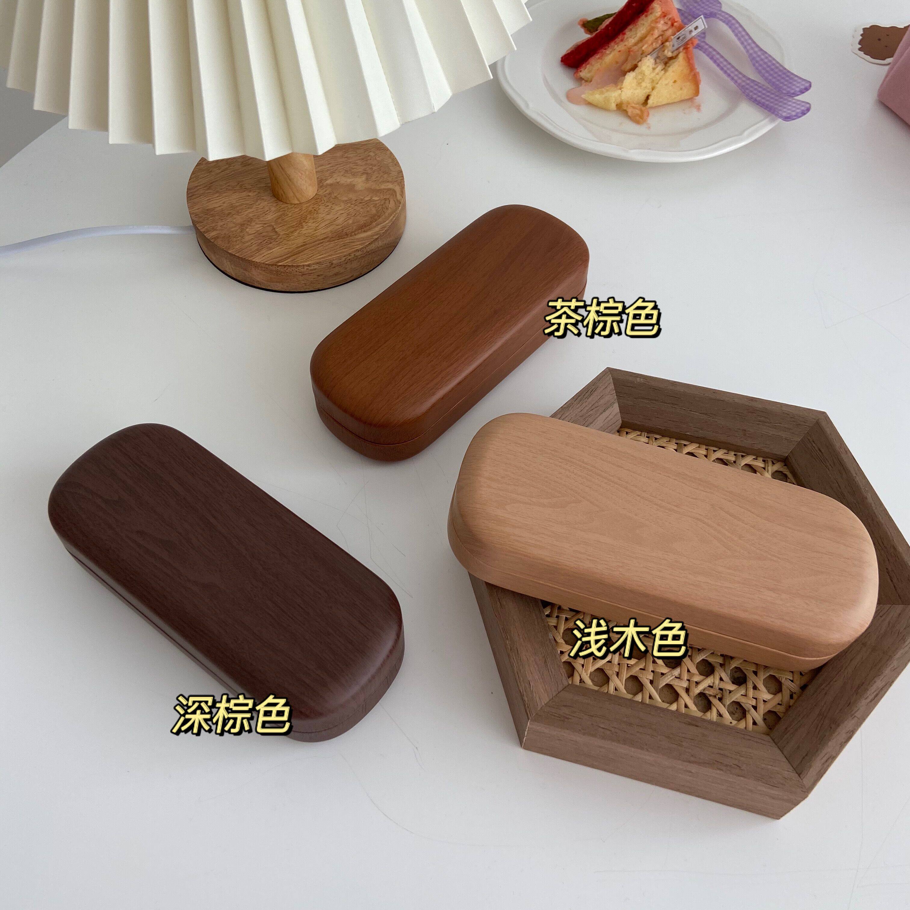 Boring Market Good to see crying wood grain glasses case retro vintage portable simple glasses sunglasses case
