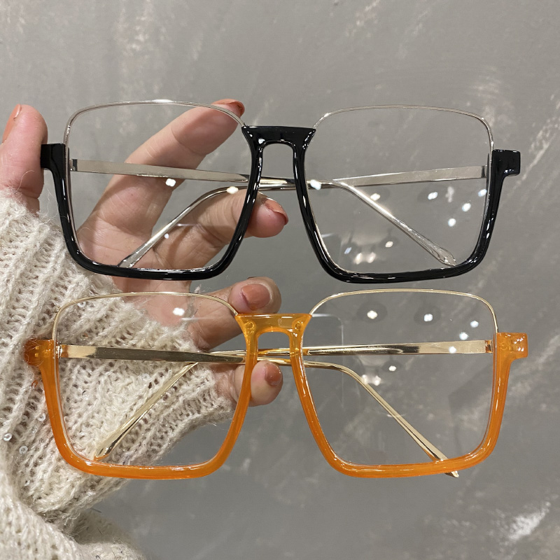 Quadrilateral oversized black frame black bottom half frame flat light glasses female net red large face Pale Spectacle Frame Tide Man