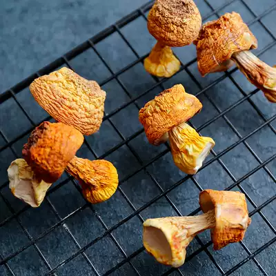 Yunji short-handled Agaricus matsutake 120g, Yunnan Yingjiang County, Brazil Mushroom mushroom dried porridge stewed chicken soup