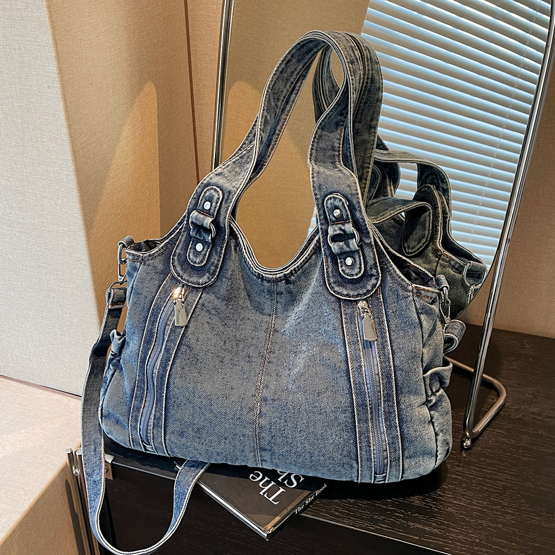 Denim Bag for Women 2026 New Trendy Casual Shoulder Bag Large Capacity Tote Bag for Class and Commuting Crossbody Bag