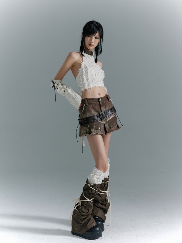 【Meng Zi Yi's Style】Lost Backyard Nomadic Style Retro Y2K Frayed Washed Distressed A-Line Denim Mini Skirt 【Meng Zi Yi's Style】Lost Backyard Nomadic Style Retro Y2K Frayed Washed Distressed A-Line Denim Mini Skirt