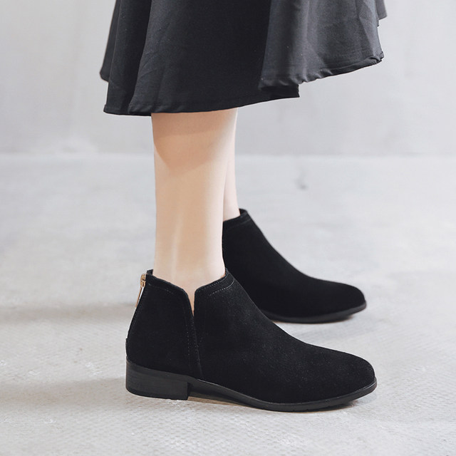 Leather Chelsea boots for women's temperament French small ankle boots for women's autumn and winter plus velvet