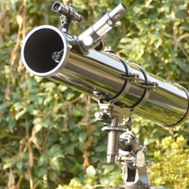 EQ2 Equator D130 F900 Bull anti-astronomical telescope