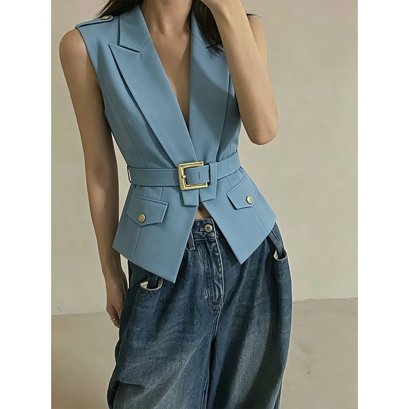 Highly Stylish Blue Suit Vest for Women, Fashionable Urban Casual Commuting Sleeveless Design with Suit Collar