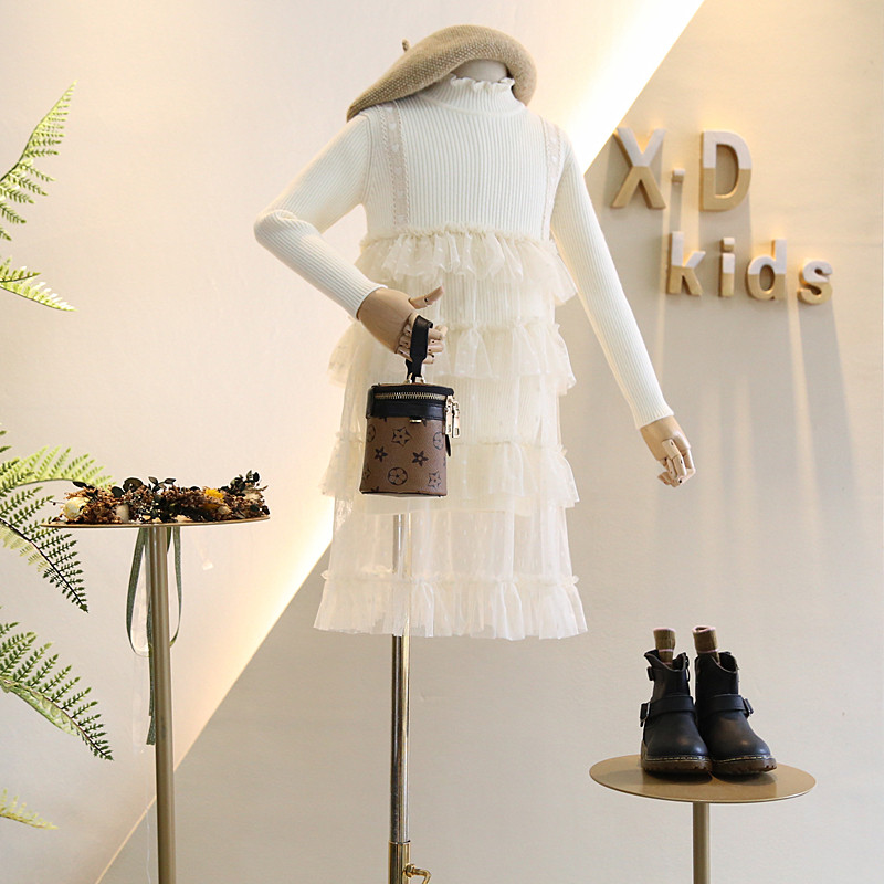 Brand children's clothing 2020 autumn and winter new products girls' clothing sweet knitted stitching layered polka dot mesh knitted dress