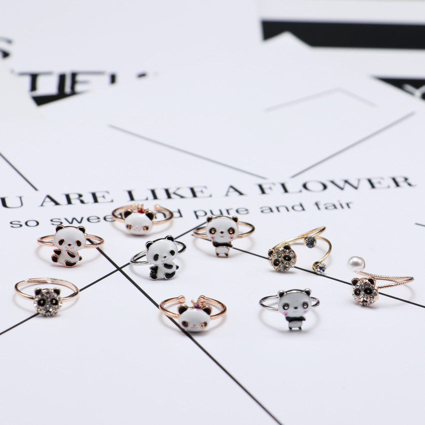Sichuan Chengdu souvenir abroad gift panda ring imitation copper metal ring buckle children ring decoration cute