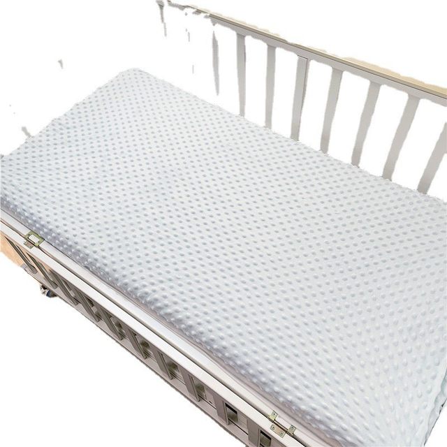 Autumn and winter warm bean velvet baby bed sheet foam velvet mattress protector ສະດວກສະບາຍແລະອ່ອນນຸ່ມສີທີ່ອົບອຸ່ນຜິວຫນັງຕະຫຼອດປີ