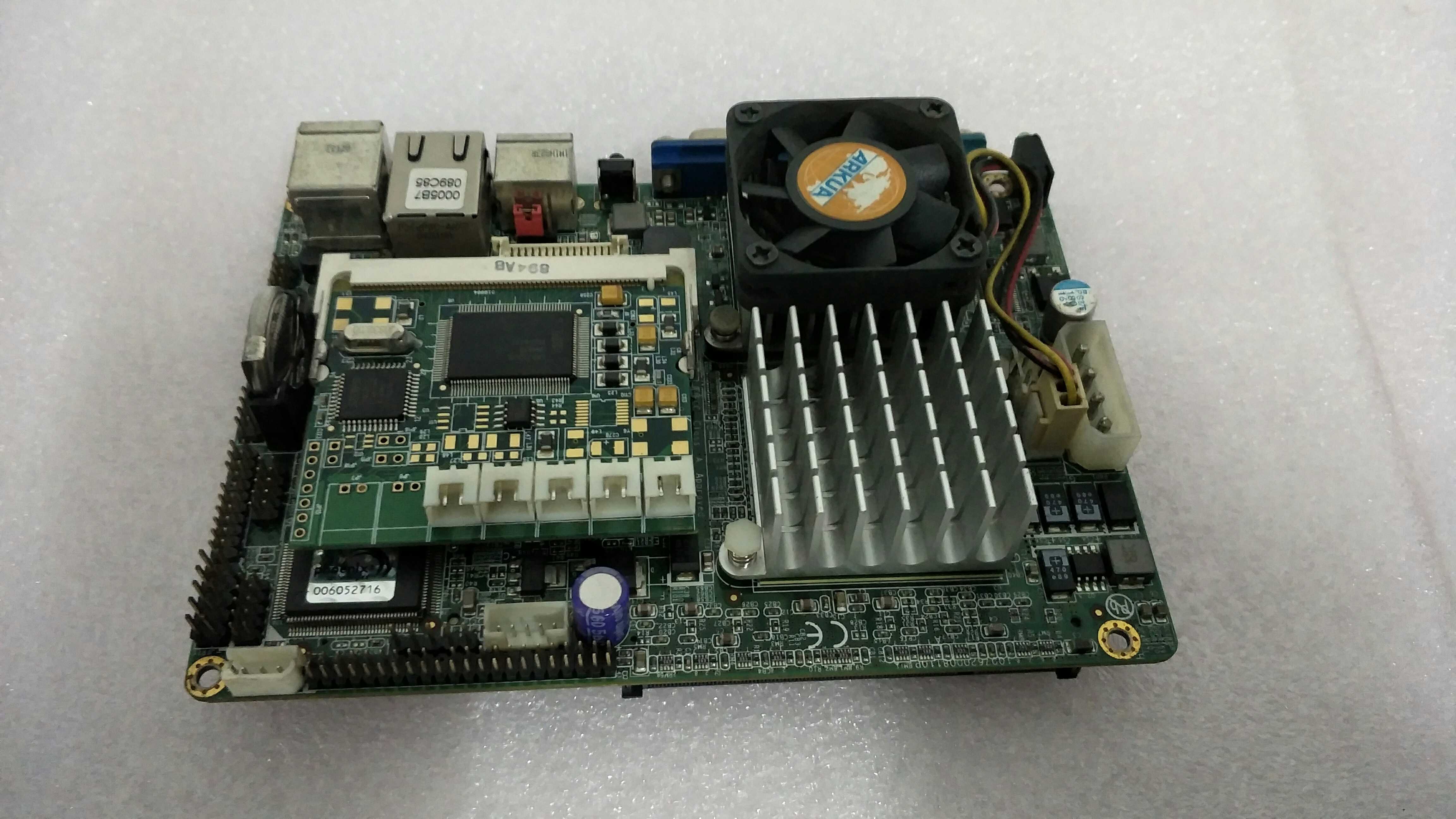 Original loading and dismantling machine EMCORE-i762 HR1 0 to be new EMCORE-i762 to send CF card memory