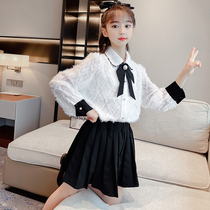Girl Suit Trendy Ocean Gas 2022 Spring Dress New Korean Version CUHK Child Foreign Air Short Skirt Streaming Sushirt Two Sets