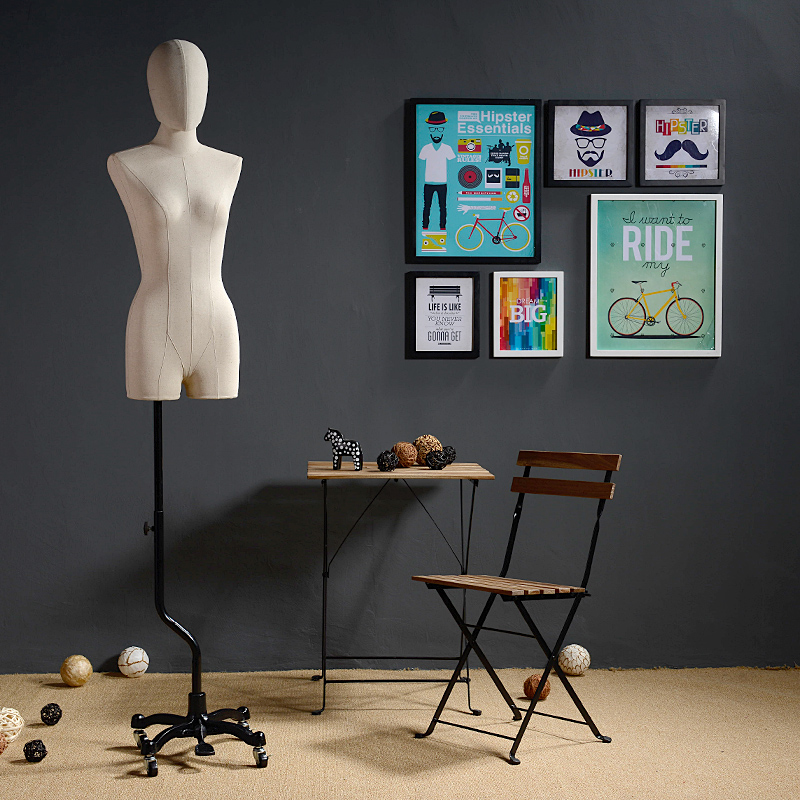 Model props female half body lead model bridal shop clothing store mannequin rack retro solid wood photography female model