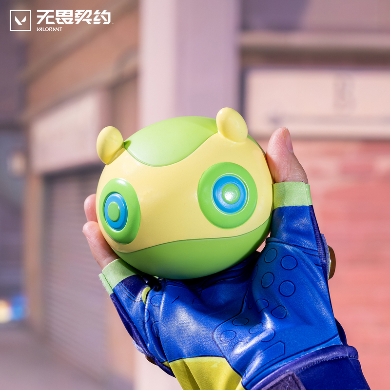 Fearless Contract Hi-Bao Squeeze Toy Vinyl Model Stress Relief Toy Valorant Game Merchandise Fearless Contract Hi-Bao Squeeze Toy Vinyl Model Stress Relief Toy Valorant Game Merchandise