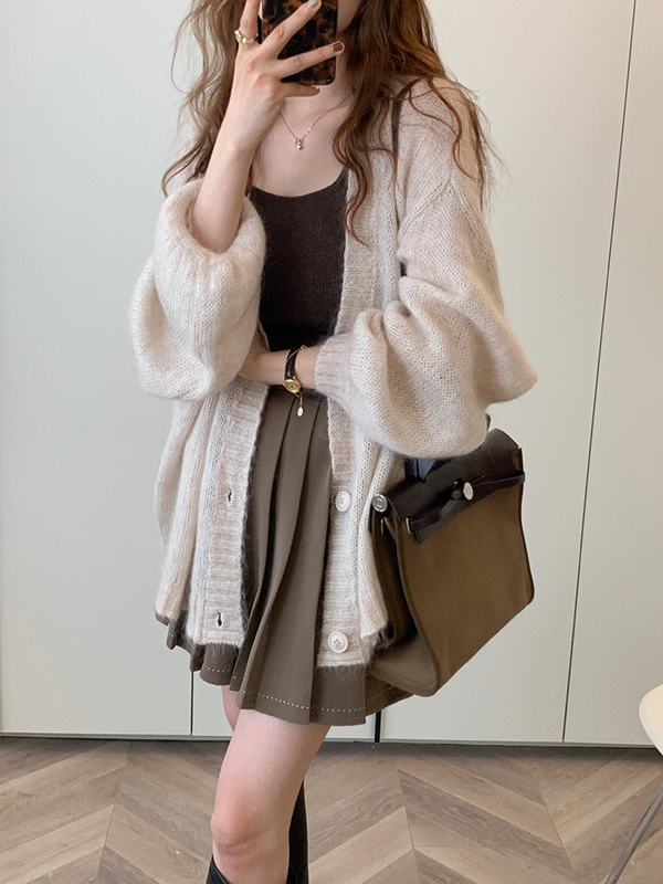 Puff-Sleeve Apricot Knit Cardigan for Women, Early Autumn Thin Style, Loose and Lazy Style, Japanese Retro Mohair Sweater