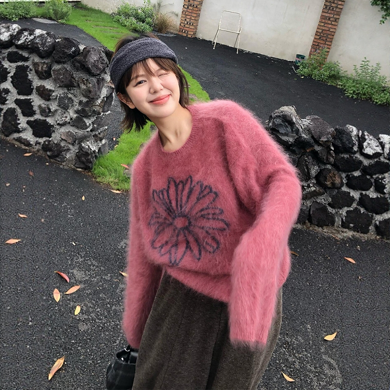 Very Pretty Raspberry Pink Mohair Jacquard Sweater for Women, Autumn and Winter, Age-Reducing, Thickened, Lazy Style Knit Top for Layering