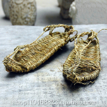 Pure handmade straw sandals woven sandals spring and summer waterproof red army retro trend men's and women's traditional characteristics dragon beard grass