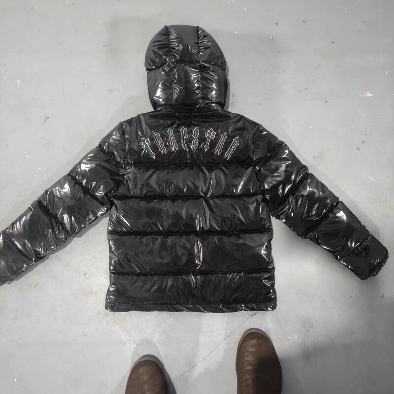 Low-Priced Clearance Sale of High-Quality Trapstar Autumn and Winter Thickened Cotton Jackets