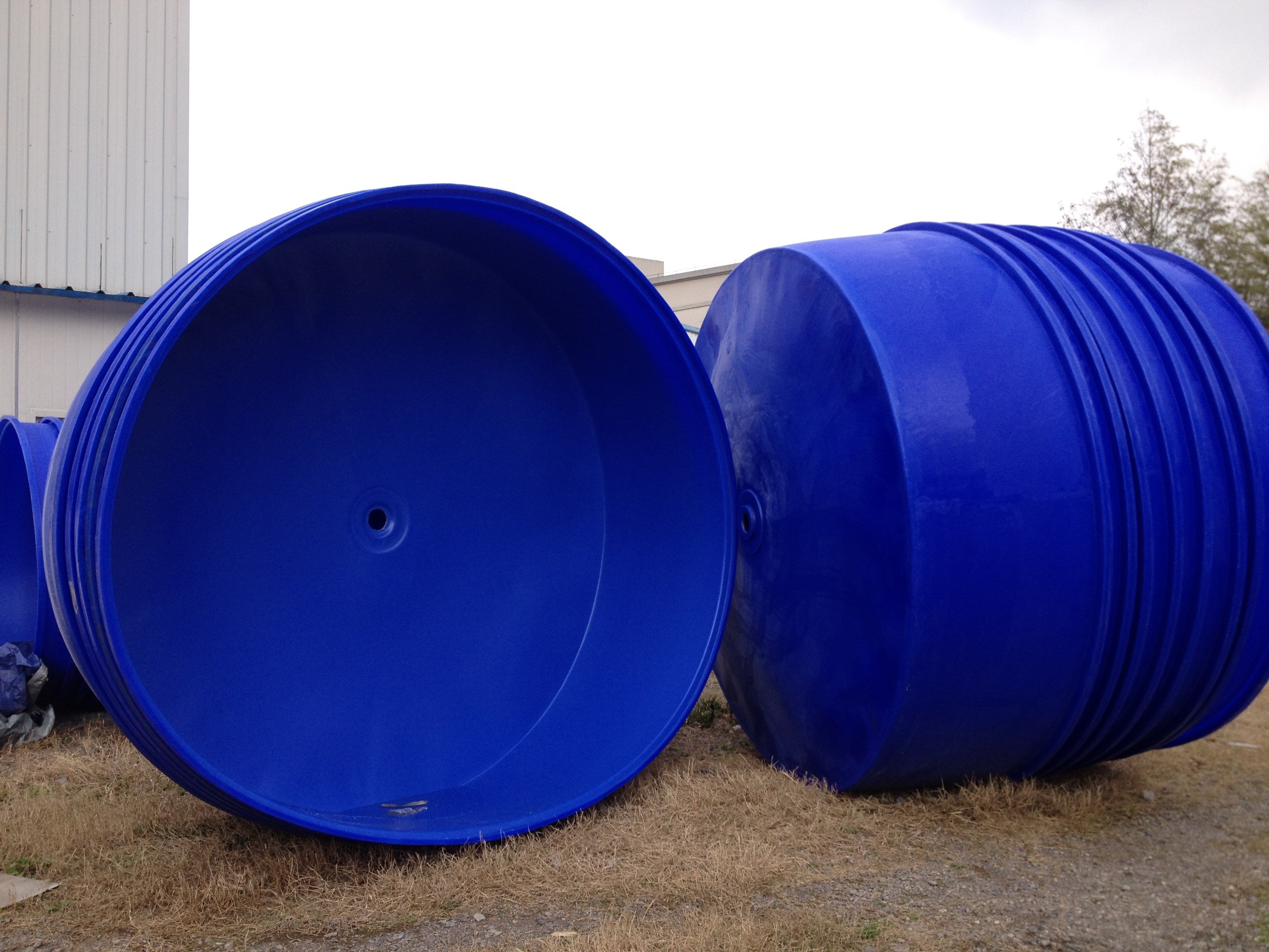 Manufacturer Direct Hefei 6000L Plastic Bull Gluten Barrel Aquaculture Large White Bucket Round Plastic Fish Pool Pe Bucket