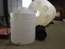 Supply Lishui plastic water tank Jinhua PE water tank Quzhou 2 cubic plastic water tank Dongyang plastic storage tank
