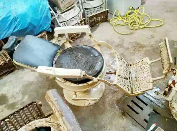 Old Objects Old Objects Old Iron Chairs Old Shave Chairs Cast-iron Chair Hairdrester Chairs Hire Sale Old Stock