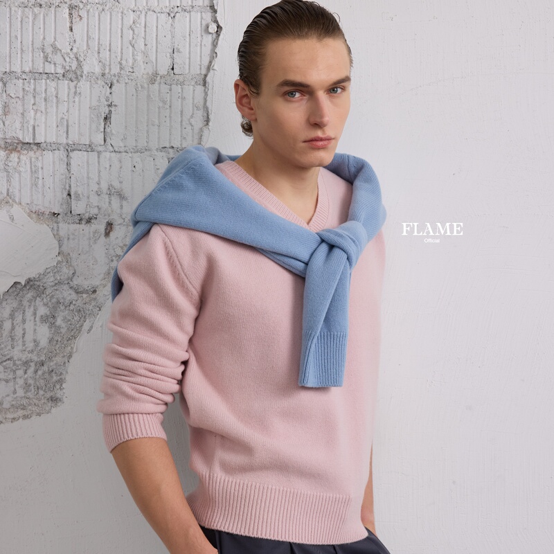 Flame Official “Color Series” V-Neck Pink/Blue Pure Wool Sweater Flame Official “Color Series” V-Neck Pink/Blue Pure Wool Sweater