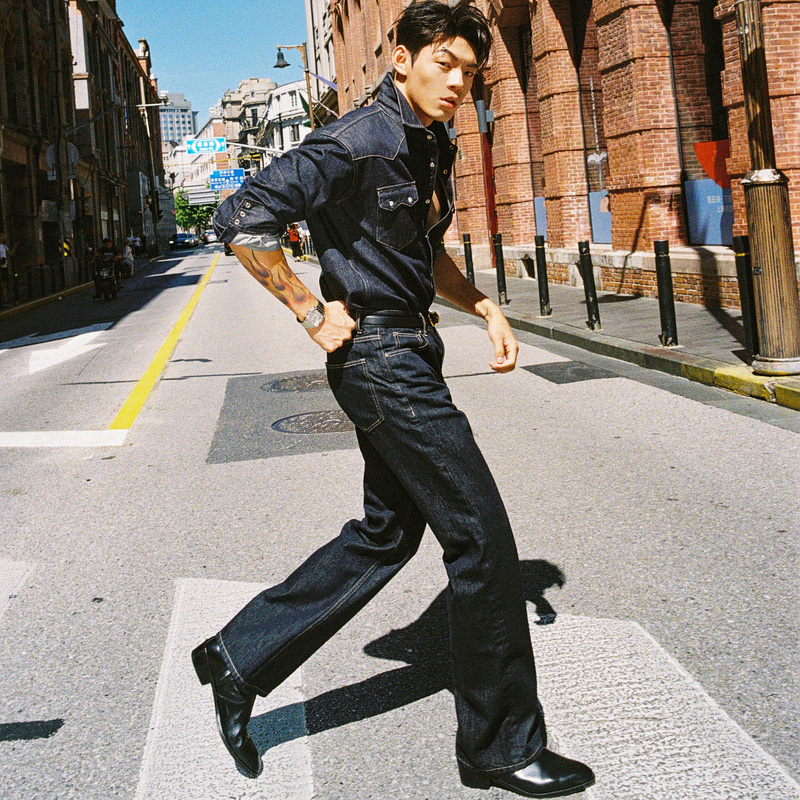 Flame Official “The Original” American Retro Raw Denim Flared Slim-Fit Jeans Flame Official “The Original” American Retro Raw Denim Flared Slim-Fit Jeans