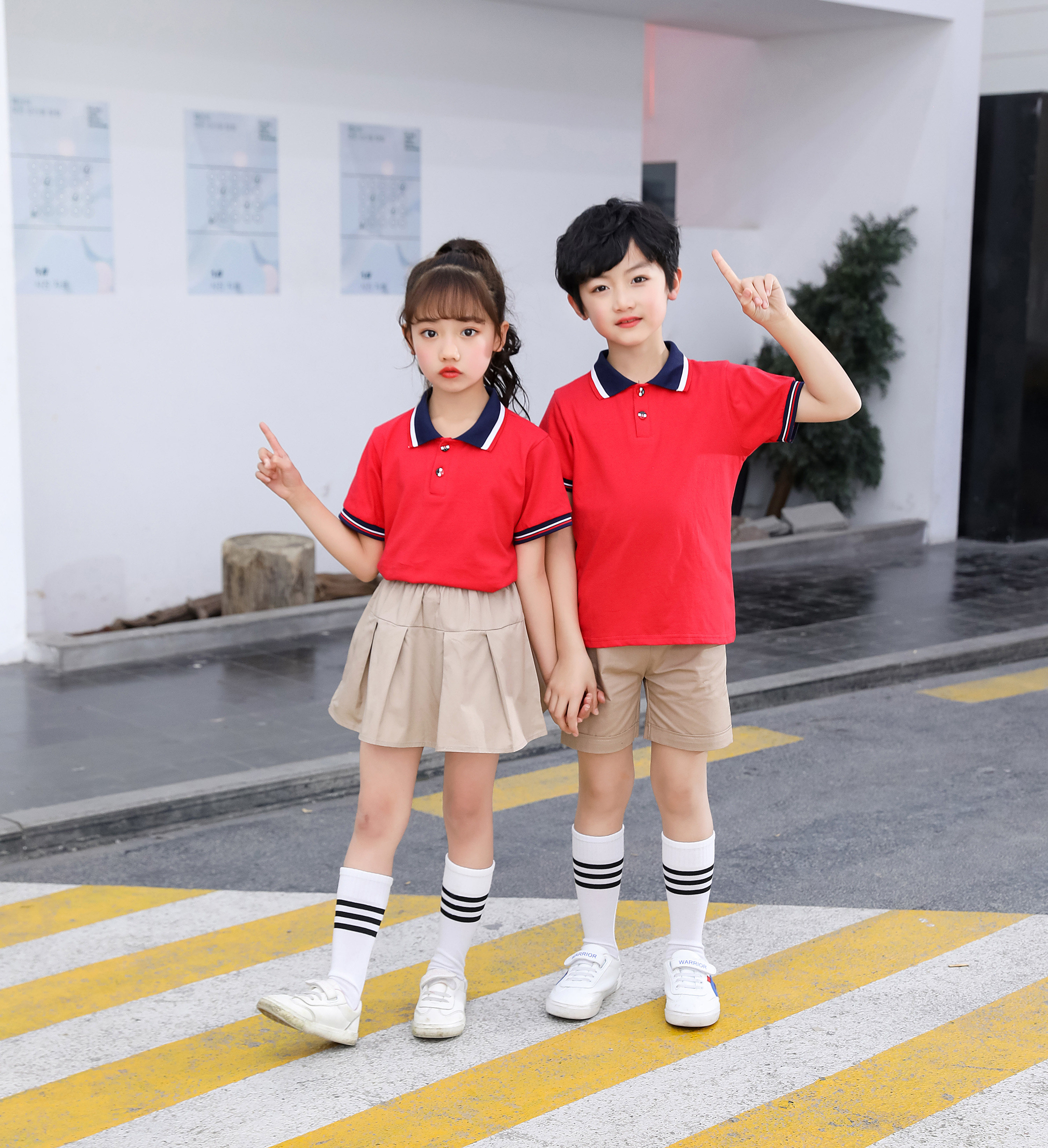 Kindergarten 2023 new children's clothes suit short - sleeve summer suit for casual pants red coat children's suit