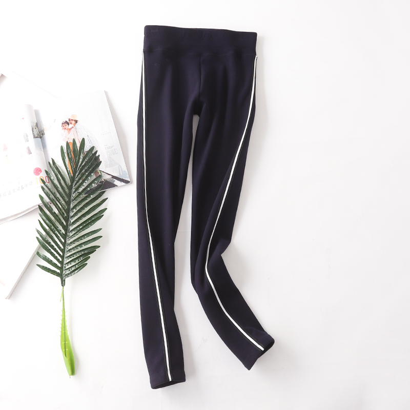 Màu nhung dày một bên nhung mặc bên hông kéo cao eo Slim Thể thao bụng ấm chân quần đáy quần jean nữ đẹp