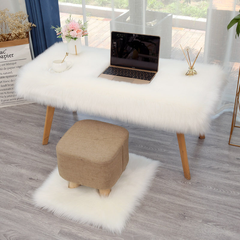 White plush carpet imitation wool computer table mat clothing shoe store window booth counter desktop plush mat