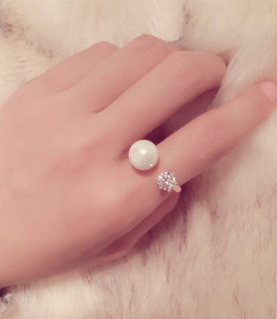  Korean Version Temperament Rose Gold Pearl Ring Female Opening Brief About 100 Hitch Ring Finger Ring Female South Korea