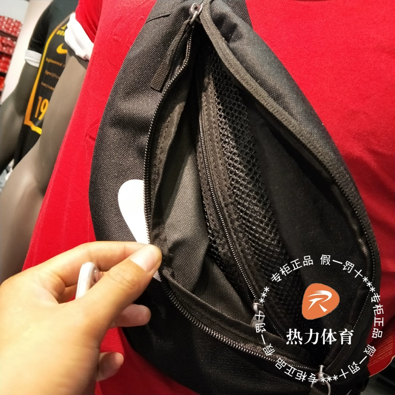 NIKE Nike túi tập thể dục thắt lưng túi nam và nữ túi đeo ngực thể thao du lịch giải trí túi nhỏ túi đeo vai BA5750 - Túi
