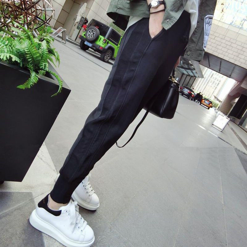 Korean 2026 New Style Women's Jogger Pants for Autumn and Winter, Slim-Fit Cropped Casual Pants for Petite Figures, Carrot-Shaped Harem Pants