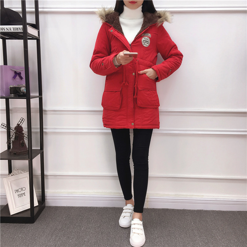 Giải phóng mặt bằng chống mùa thu đông mới phiên bản Hàn Quốc của phần dài áo thun cotton mỏng, áo khoác lông thú nữ cộng với áo khoác nhung dày áo kaki nữ lót lông