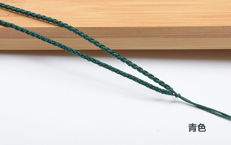 伟德国际察哈尔右翼中旗人民法院关于(WLB196)KA53天然翡翠（A货）观音吊坠1（第一次拍卖）的公告