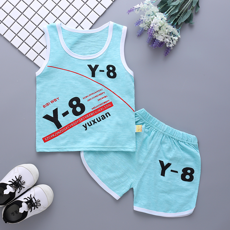 Quần áo bé trai mùa hè tay ga ngắn tay ga nước ngoài 1-3 tuổi 4 bé 5 bé gái mới áo thun quần ngắn hai mảnh thủy triều quần áo trẻ em hàn quốc