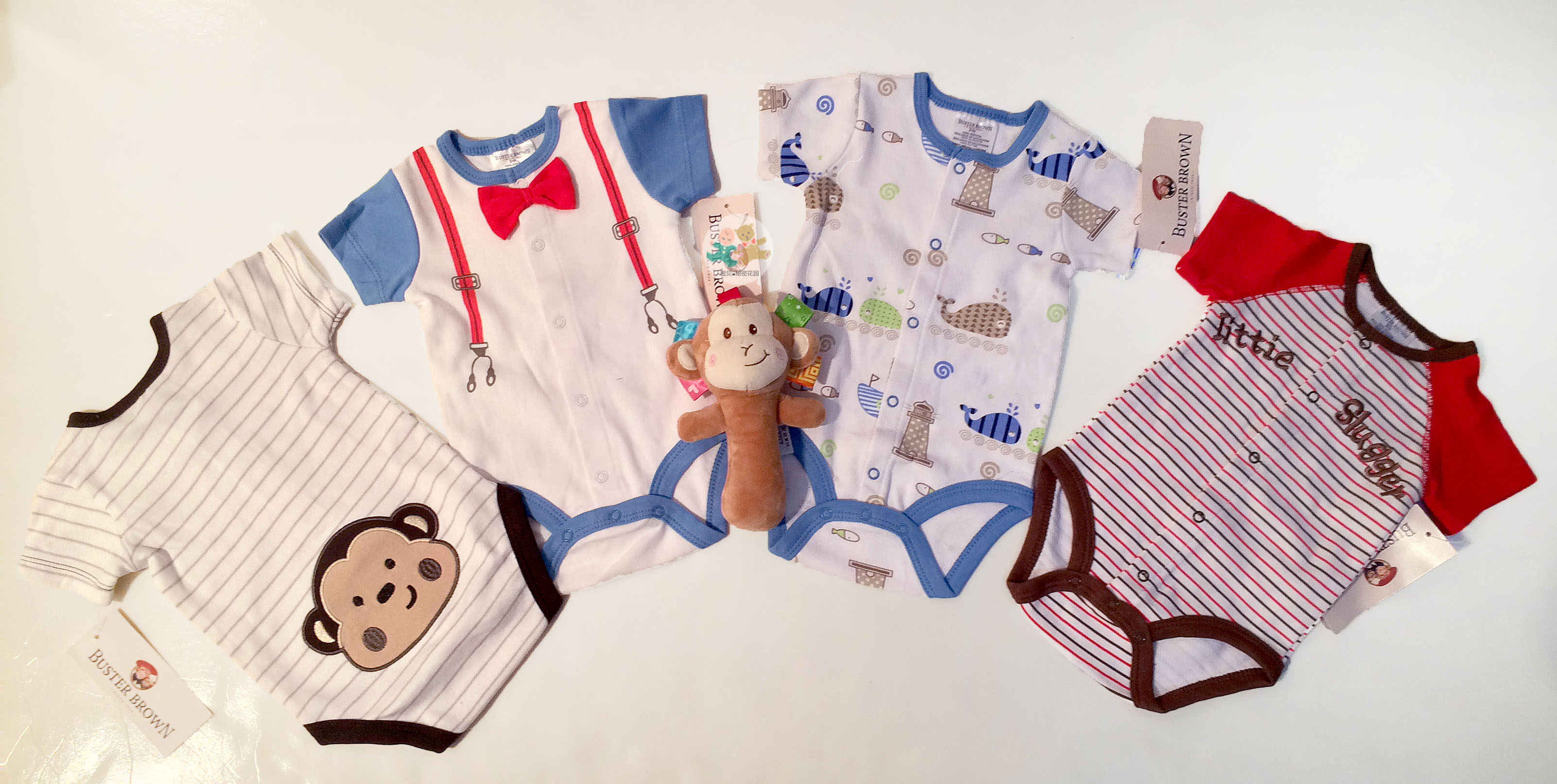 Coffret cadeau pour bébé - Vêtements + Accessoires - Ref 1955802 Image 8