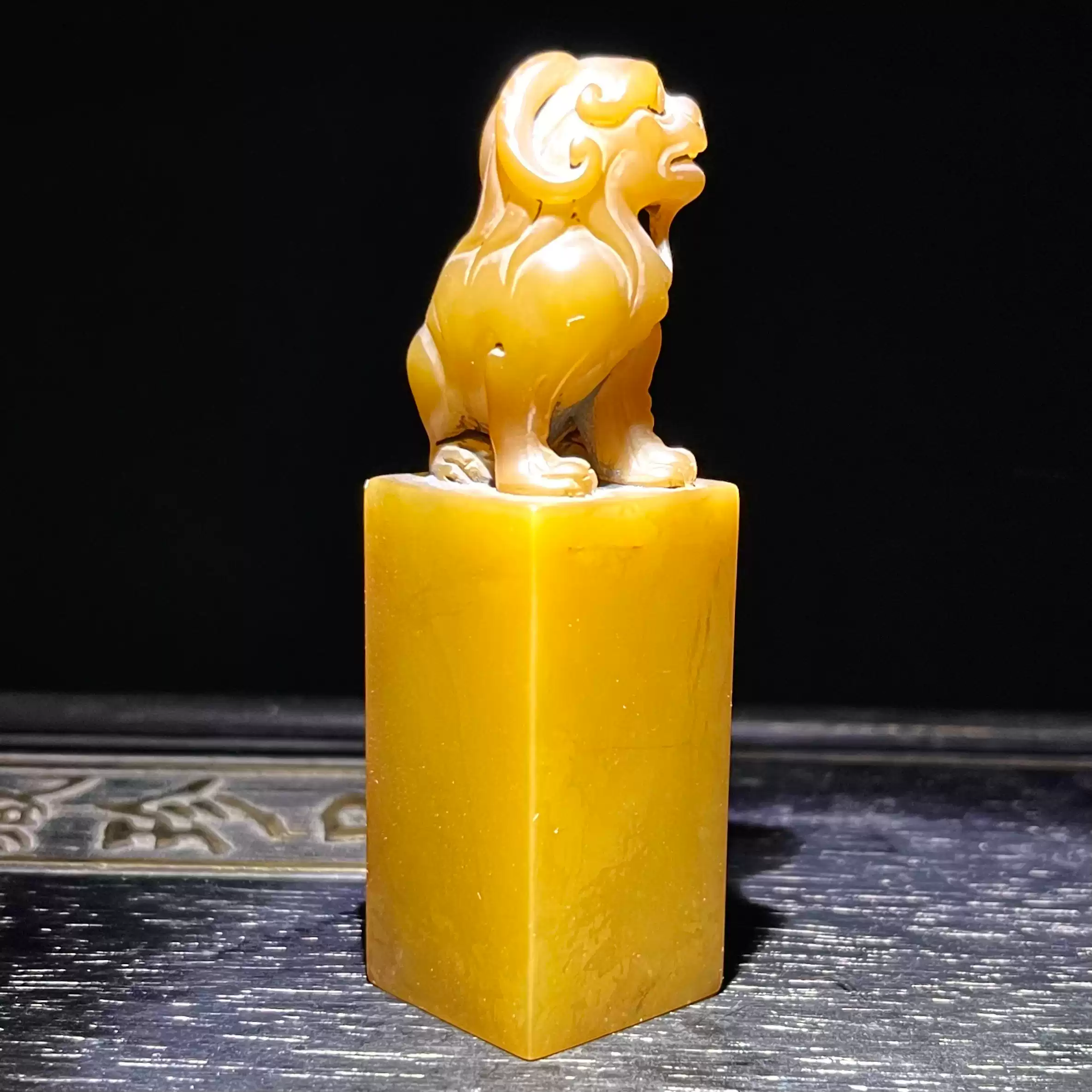 現代工藝壽山石田黃印章擺件古獸紐薄意石雕藝術品收藏文房雅物