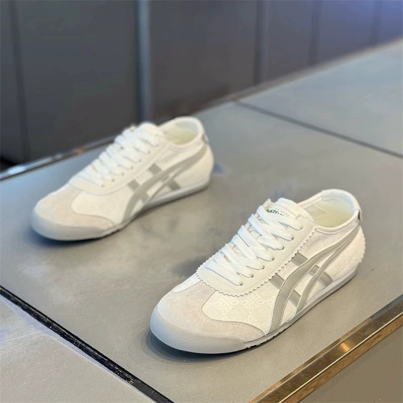 2026 New Slip-On Men's Shoes, Fabric Versatile Shoes, German Training Shoes, Breathable Thin-Soled Casual White Shoes