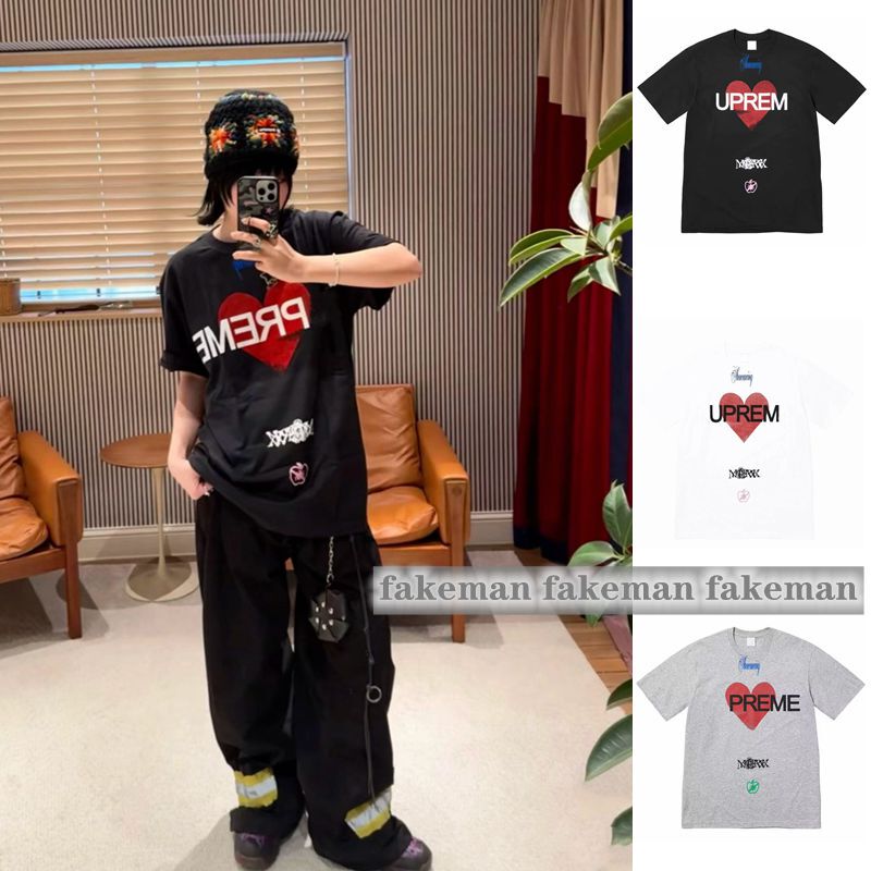 25Ss Announcing Tee T-Shirt with Heart-Shaped Red Heart Logo on the Chest, Round Neck, Short-Sleeved, Unisex