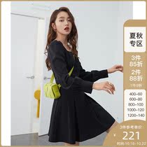 Fan Si Lanen temperament French dress women 2021 Spring and Autumn new waist thin square collar elegant small black dress