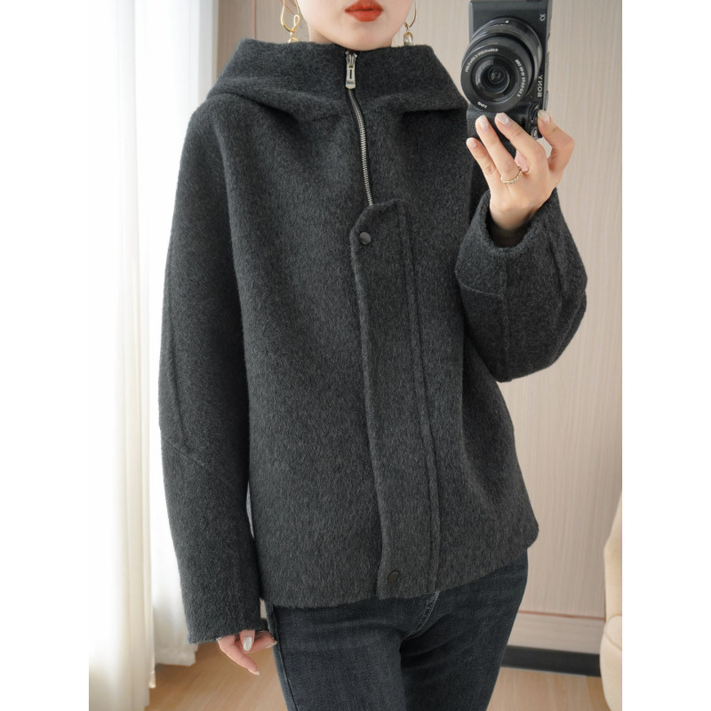 26 New Autumn and Winter Short Hooded Double-Sided Cashmere Coat for Women, Loose Wool Coat for Women, Lapel Zipper Woolen Coat 26 New Autumn and Winter Short Hooded Double-Sided Cashmere Coat for Women, Loose Wool Coat for Women, Lapel Zipper Woolen Coat