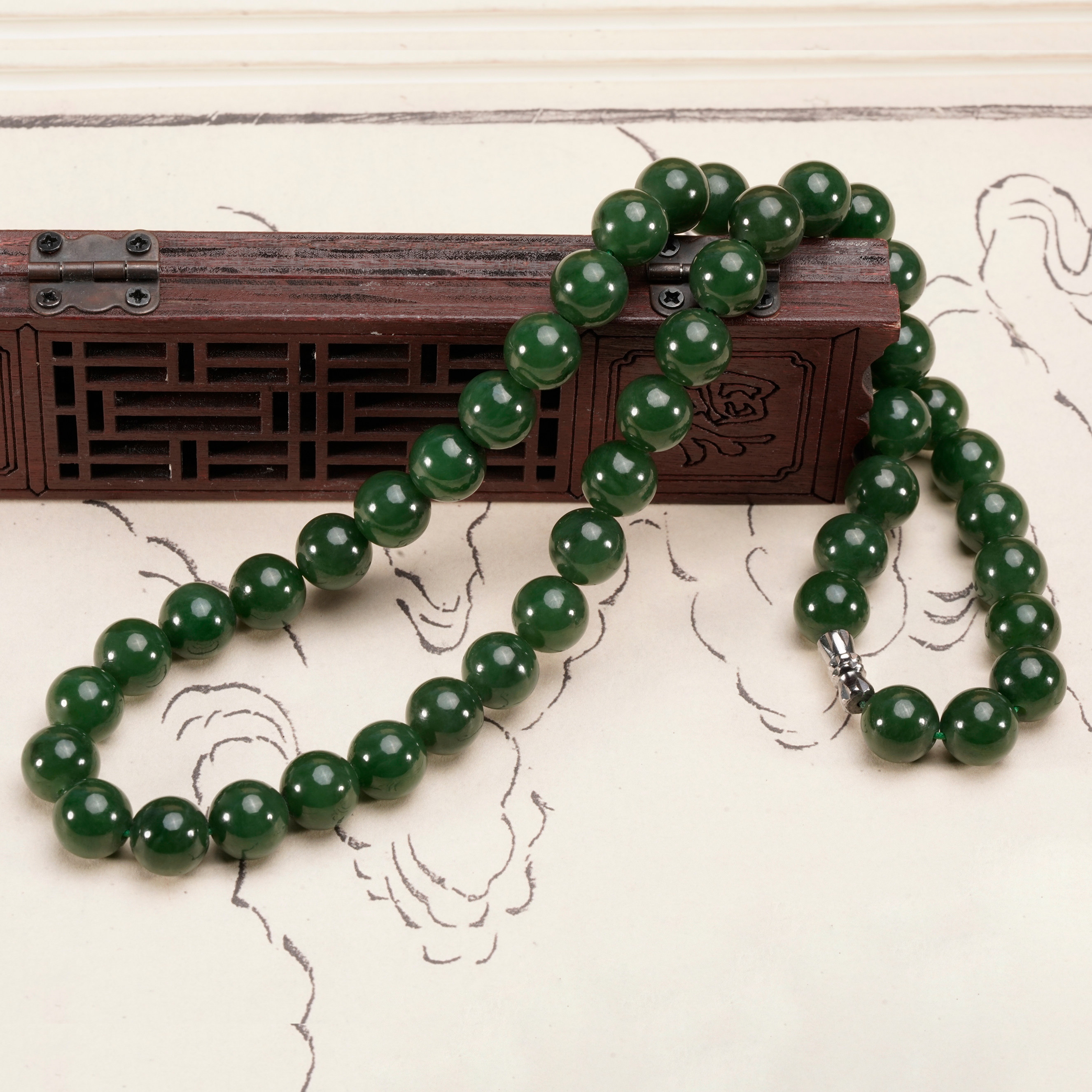 And Tian Beyu necklace old pit spinach green round pearl necklace with female Buddha pearl jade necklace 10mm beads