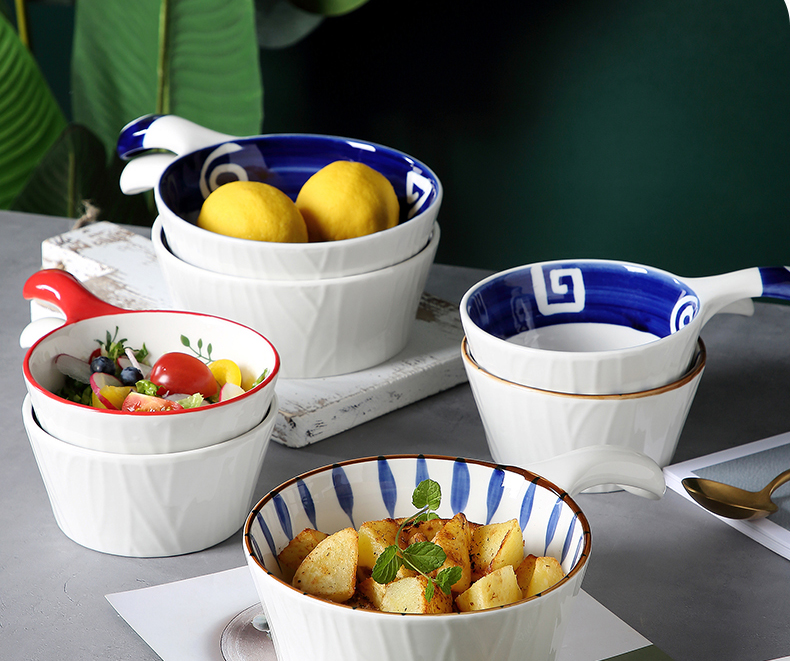 Japanese ceramic bowl with creative move with the handle for the job of a single bowl of fruit salad bowl of noodles in soup, tableware