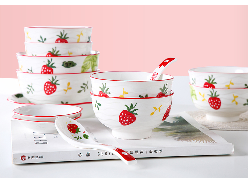 Jingdezhen dishes suit household ceramics creative strawberry dish dish dish bowl chopsticks ipads porcelain tableware set combination